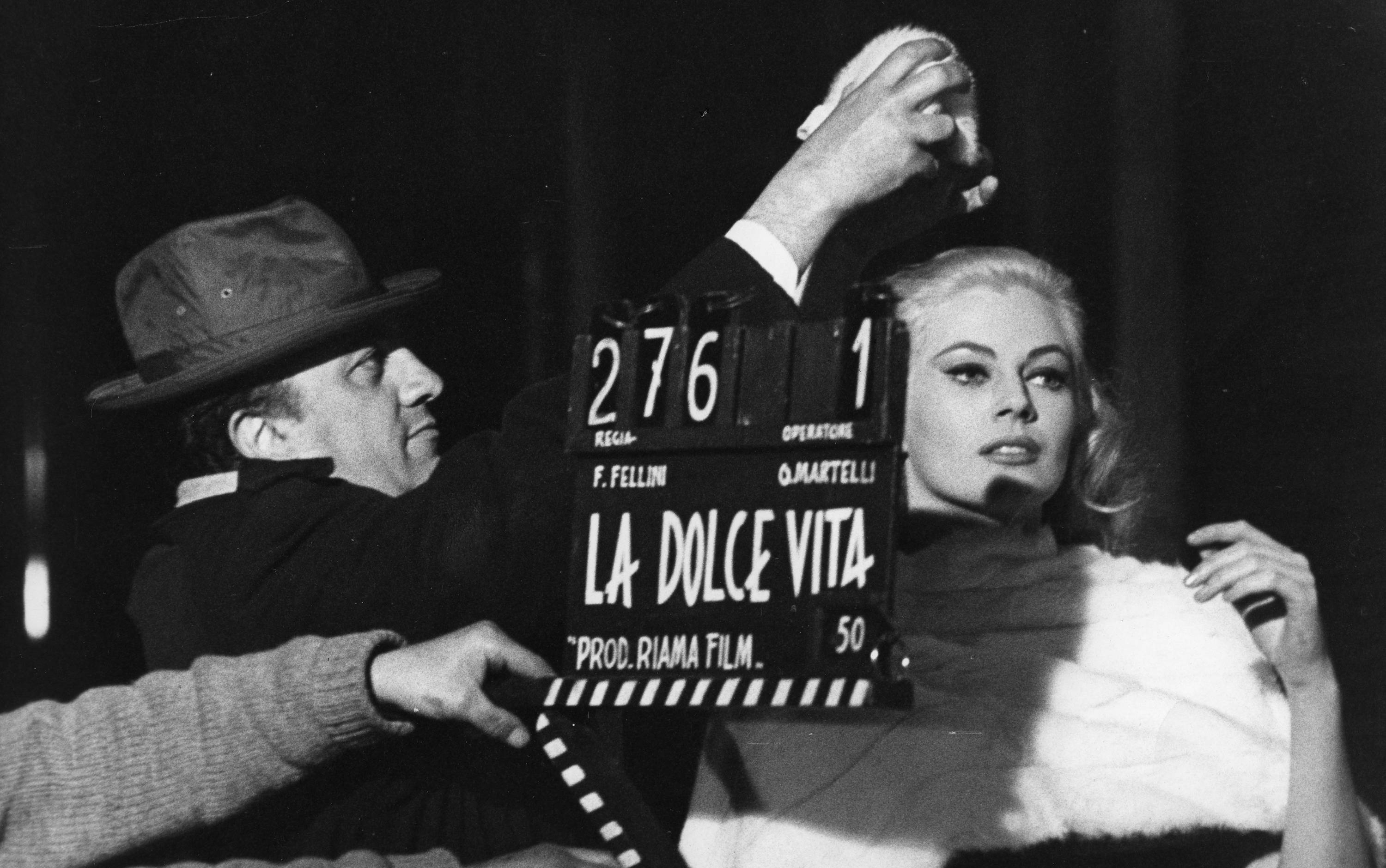 Видео феллини песни феллини. Федерико Феллини la Dolce Vita. Сладкая жизнь / la Dolce Vita (1960). “Сладкая жизнь” – Федерико Феллини, 1959. Сладкая жизнь Федерико Феллини 1960 Постер.